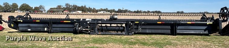 image for item EA7080 2010 MacDon D60 draper head