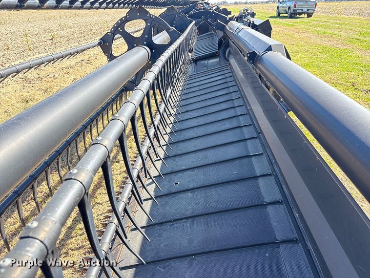 image for item EA7080 2010 MacDon D60 draper head