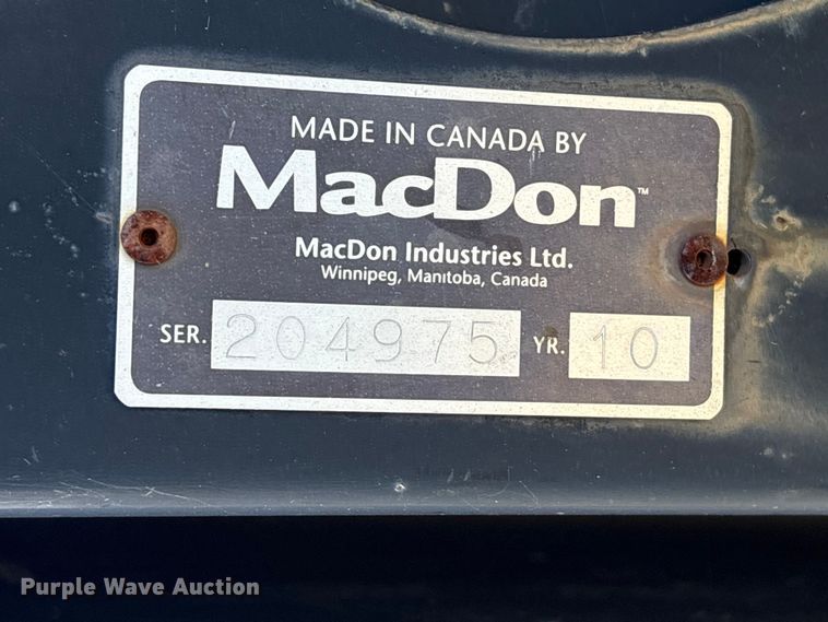 image for item EA7080 2010 MacDon D60 draper head