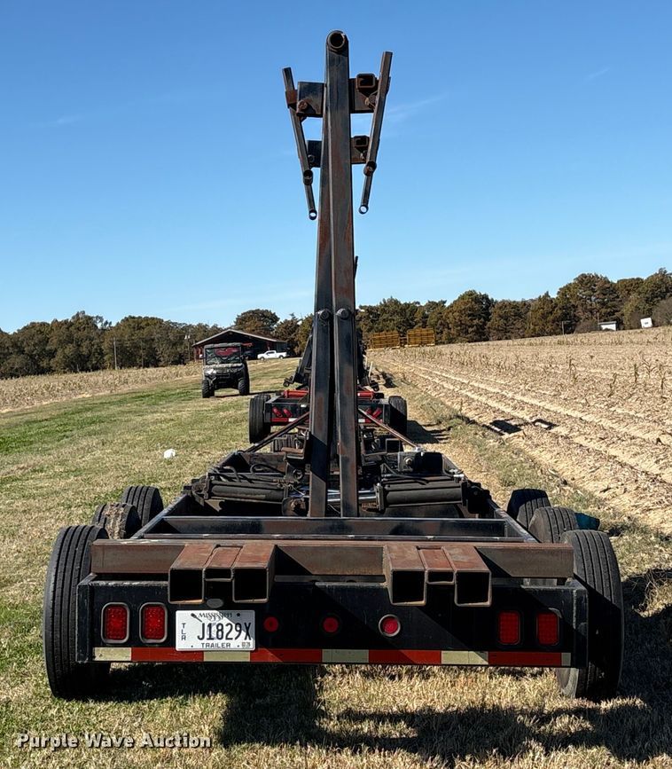 image for item EA7083 2004 Befort 2860 header trailer