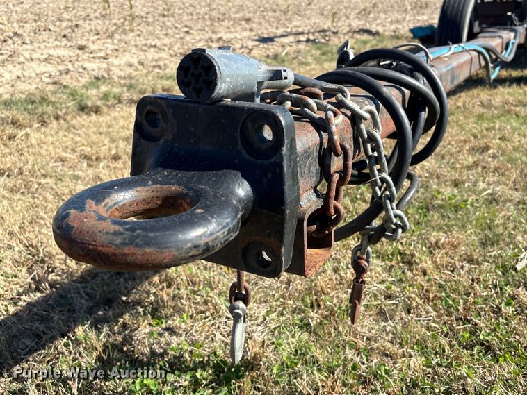 image for item EA7083 2004 Befort 2860 header trailer