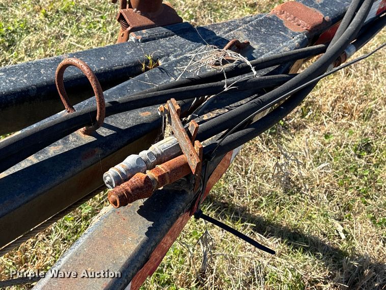 image for item EA7084 2009 Befort 2870 header trailer