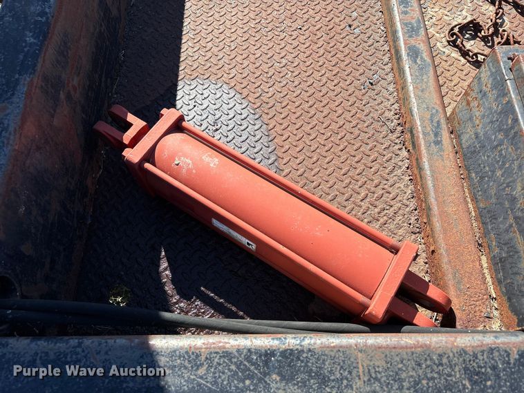 image for item EA7084 2009 Befort 2870 header trailer