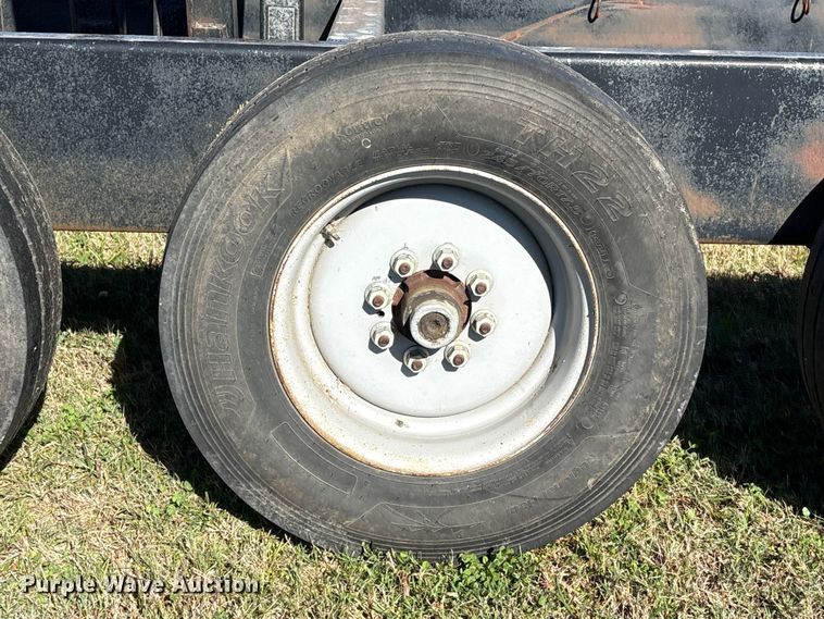 image for item EA7084 2009 Befort 2870 header trailer