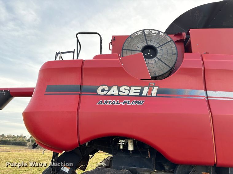 image for item EA7128 2007 Case IH 8010 Axial-Flow RWA combine