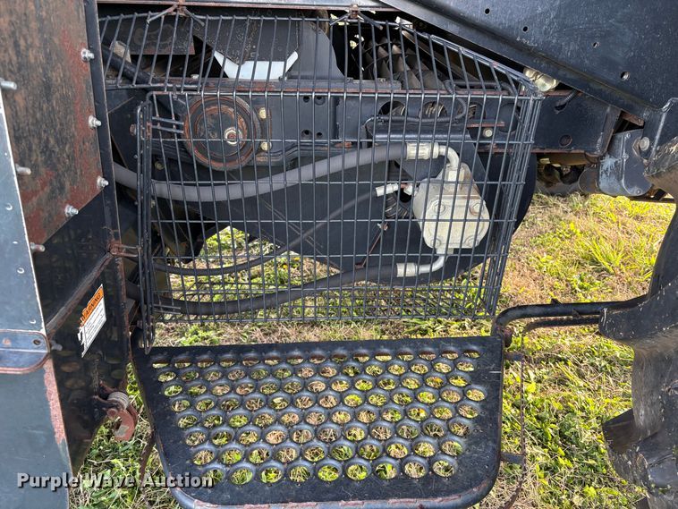 image for item EA7128 2007 Case IH 8010 Axial-Flow RWA combine