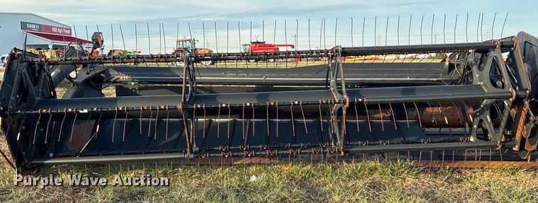 image for item EA7129 2006 Case IH 2052-30 flex draper head