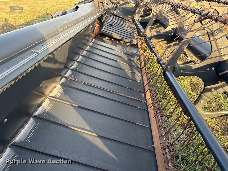 image for item EA7129 2006 Case IH 2052-30 flex draper head