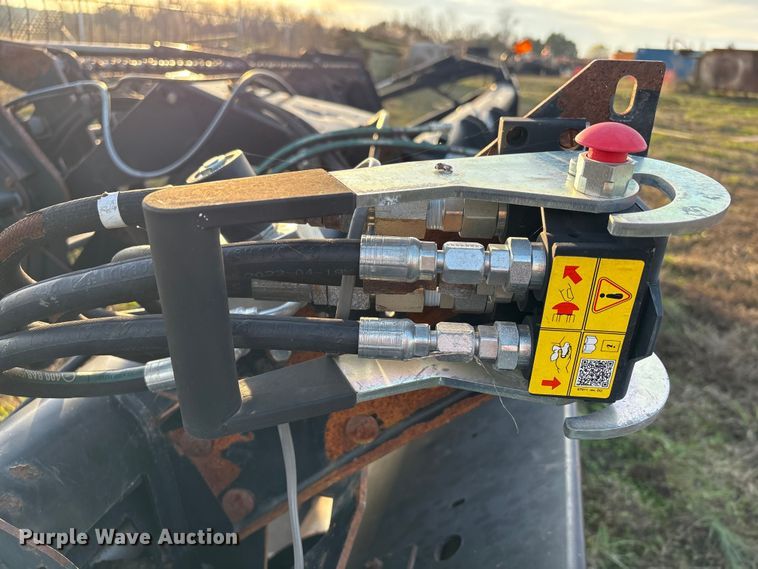 image for item EA7129 2006 Case IH 2052-30 flex draper head