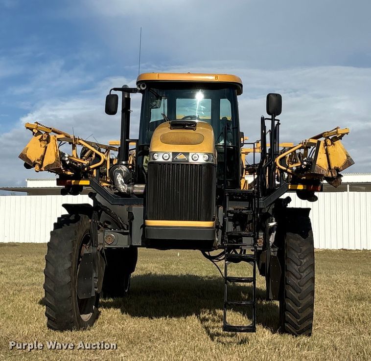 image for item EA7804 2012 Rogator RG900 sprayer