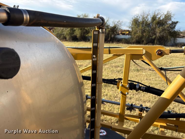 image for item EA7804 2012 Rogator RG900 sprayer