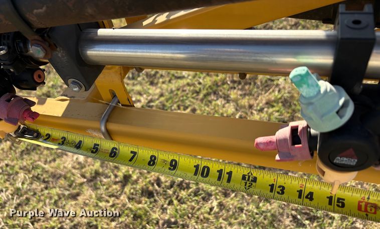 image for item EA7804 2012 Rogator RG900 sprayer