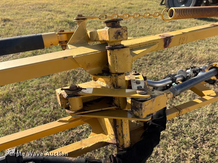 image for item EA7804 2012 Rogator RG900 sprayer