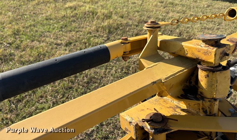 image for item EA7804 2012 Rogator RG900 sprayer