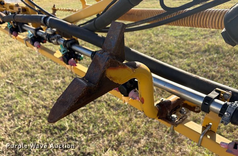 image for item EA7804 2012 Rogator RG900 sprayer