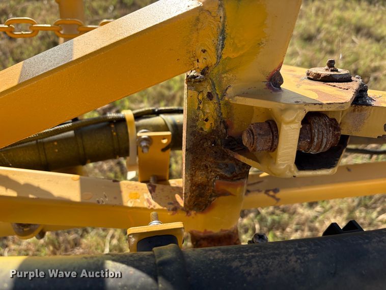 image for item EA7804 2012 Rogator RG900 sprayer