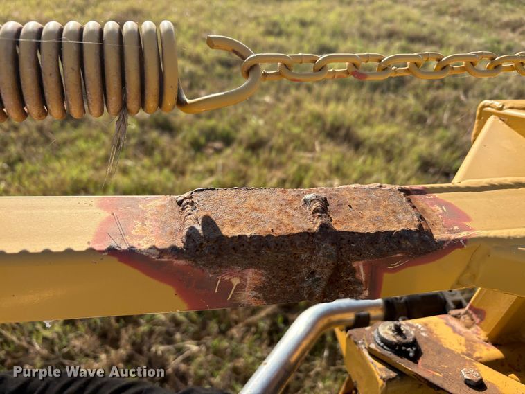 image for item EA7804 2012 Rogator RG900 sprayer