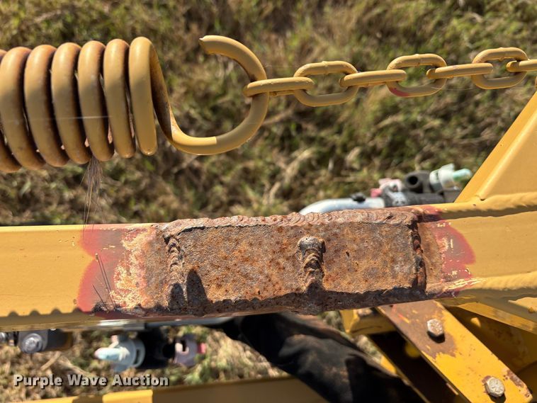 image for item EA7804 2012 Rogator RG900 sprayer