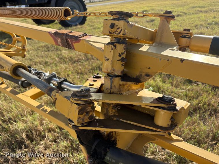 image for item EA7804 2012 Rogator RG900 sprayer