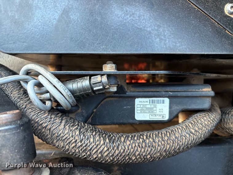 image for item EA7804 2012 Rogator RG900 sprayer