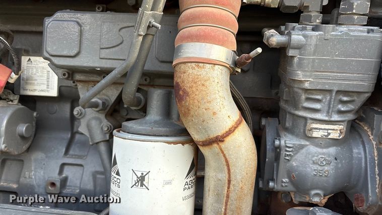 image for item EA7804 2012 Rogator RG900 sprayer