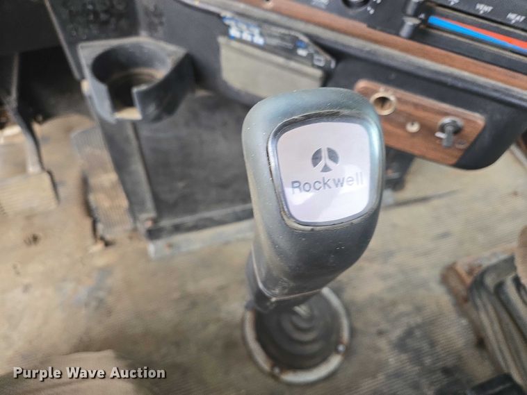 image for item EB1183 1996 Freightliner FLD112 truck cab and chassis