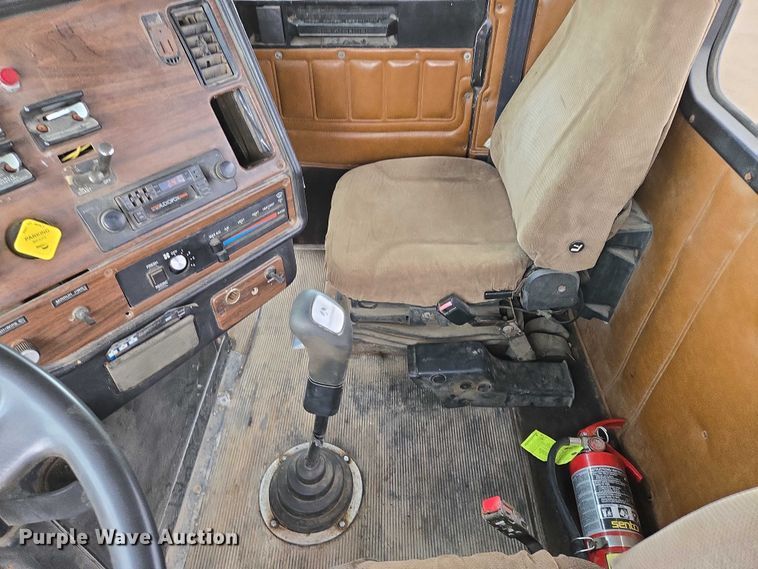 image for item EB1183 1996 Freightliner FLD112 truck cab and chassis