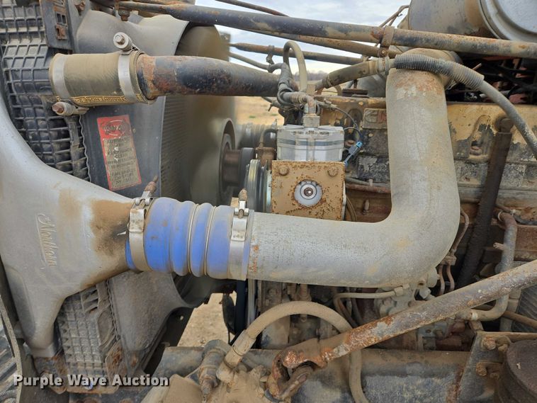 image for item EB1183 1996 Freightliner FLD112 truck cab and chassis