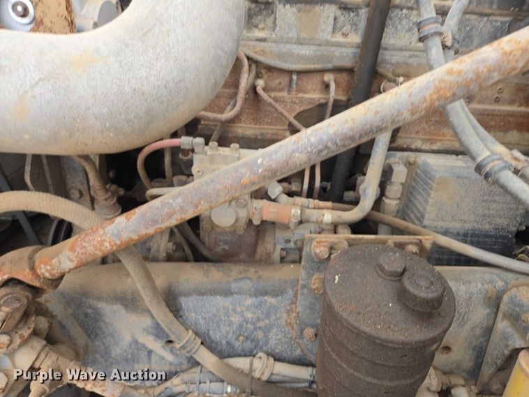 image for item EB1183 1996 Freightliner FLD112 truck cab and chassis