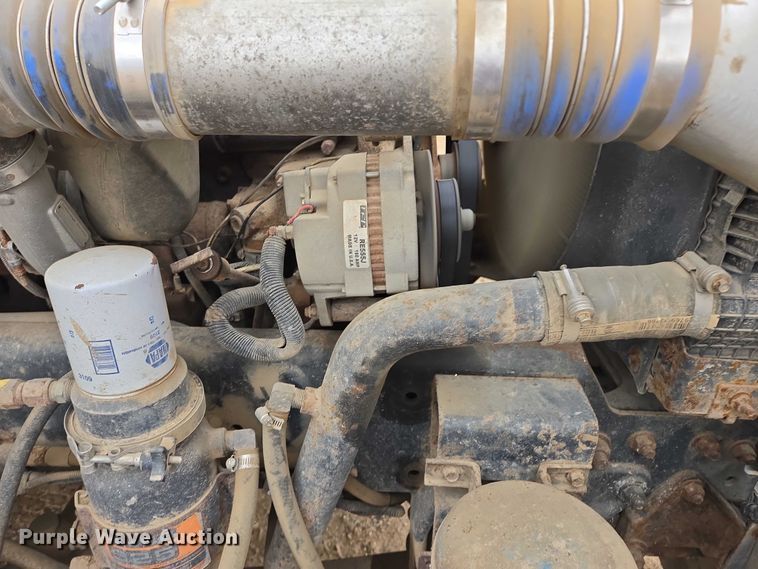 image for item EB1183 1996 Freightliner FLD112 truck cab and chassis