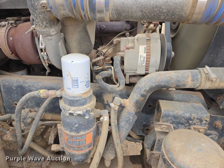 image for item EB1183 1996 Freightliner FLD112 truck cab and chassis