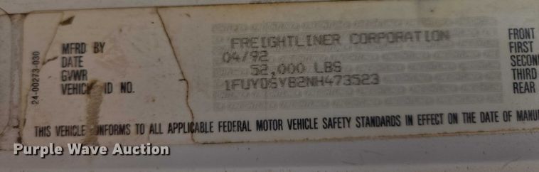 image for item EB1184 1992 Freightliner FLD truck cab and chassis