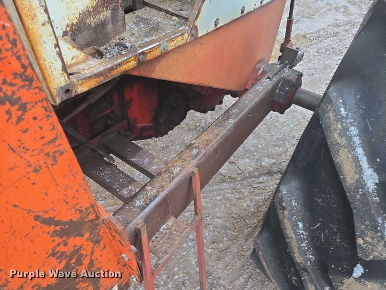 image for item EB1203 1964 Farmall 806 tractor