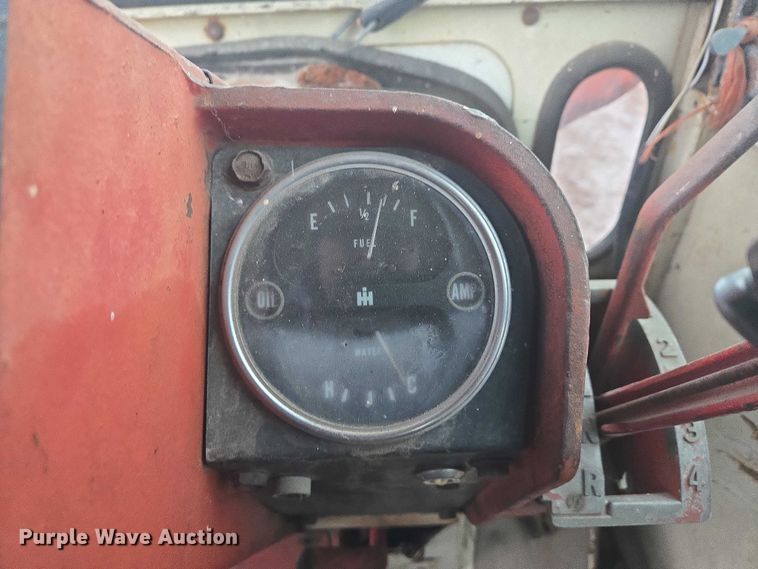 image for item EB1203 1964 Farmall 806 tractor