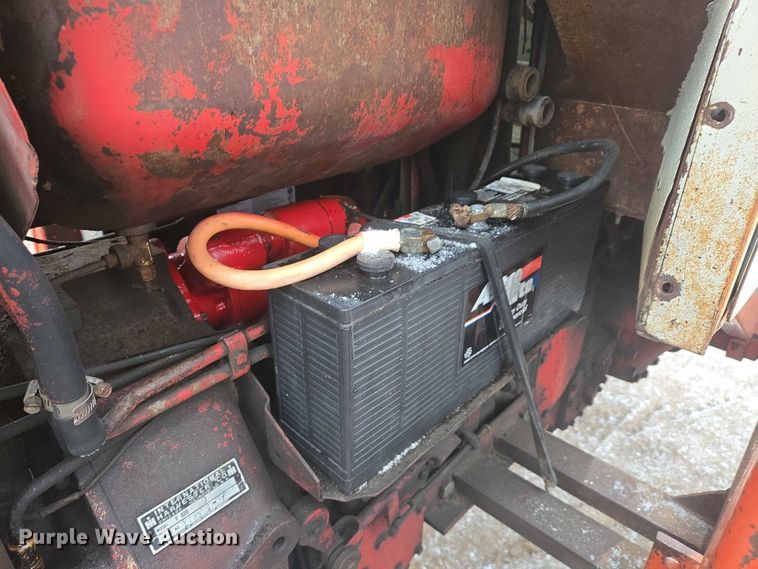 image for item EB1203 1964 Farmall 806 tractor