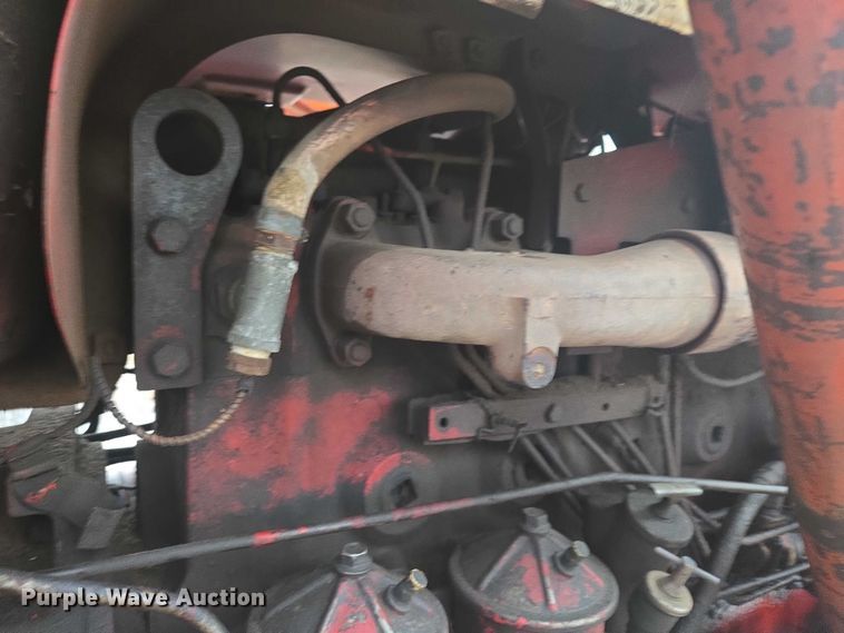 image for item EB1203 1964 Farmall 806 tractor