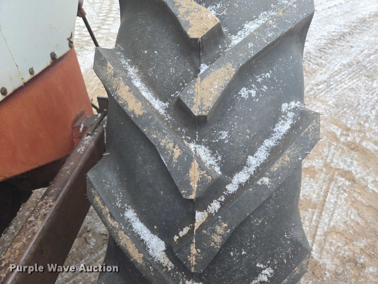 image for item EB1203 1964 Farmall 806 tractor