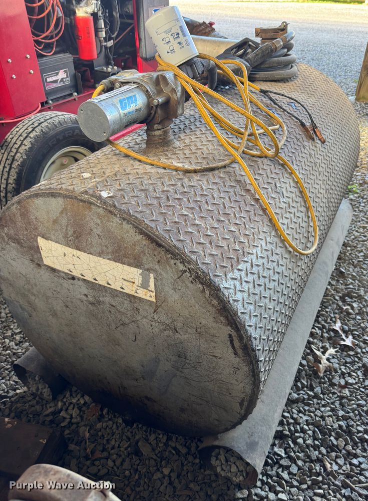 image for item EB1475 Fuel tank