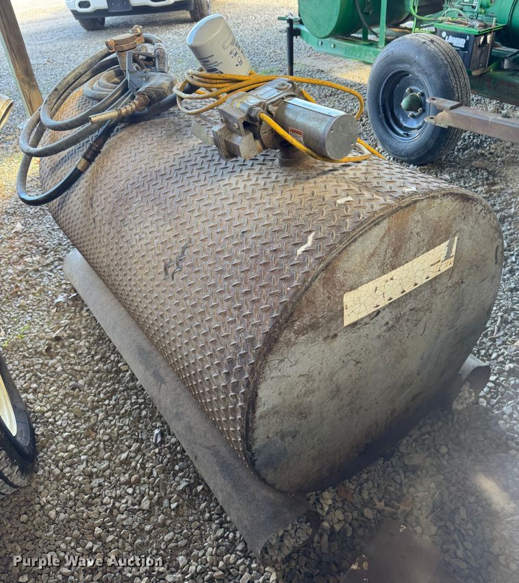 image for item EB1475 Fuel tank