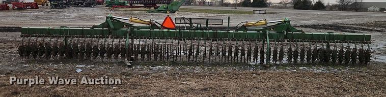 image for item EB8465 John Deere 400 rotary hoe