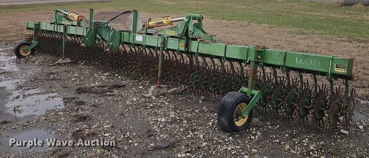 image for item EB8465 John Deere 400 rotary hoe