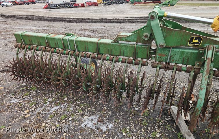 image for item EB8465 John Deere 400 rotary hoe