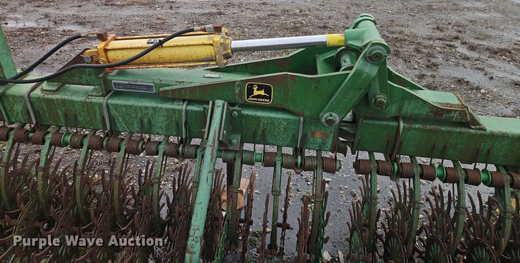 image for item EB8465 John Deere 400 rotary hoe