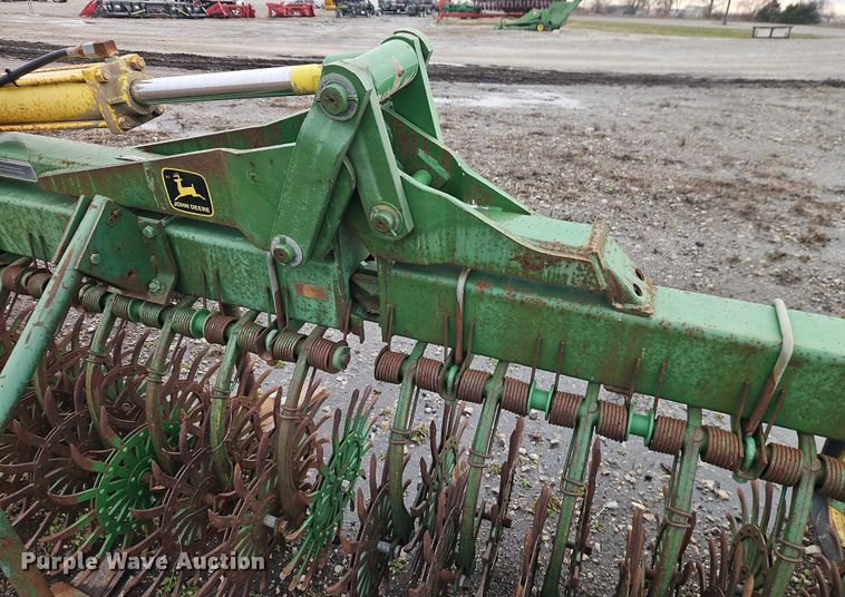 image for item EB8465 John Deere 400 rotary hoe