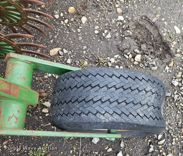 image for item EB8465 John Deere 400 rotary hoe