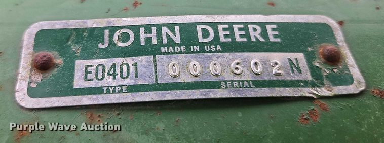image for item EB8465 John Deere 400 rotary hoe