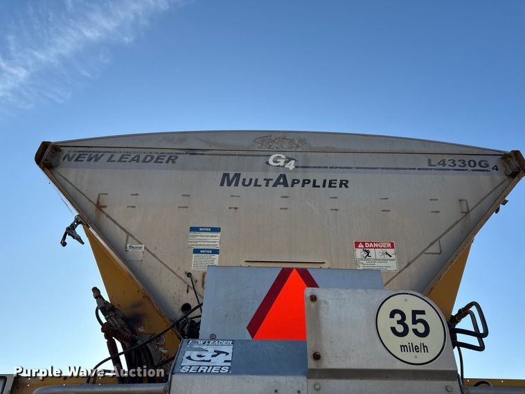 image for item EC4473 2015 RoGator RG1300B spreader