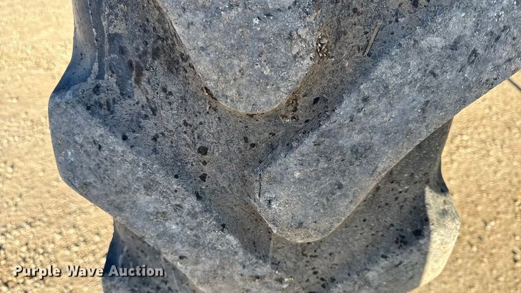 image for item EC4473 2015 RoGator RG1300B spreader