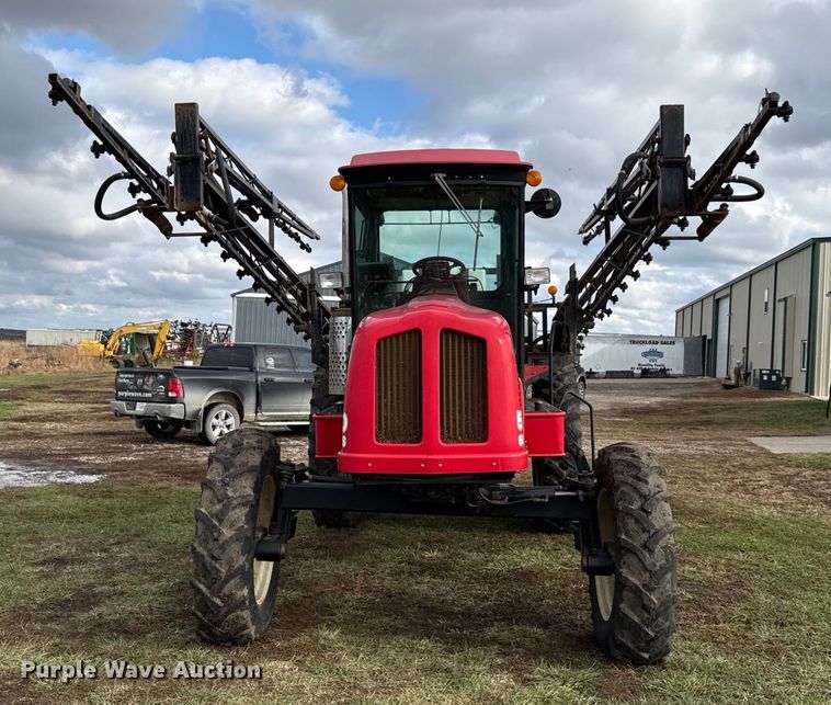 image for item EC4484 Apache 500 sprayer