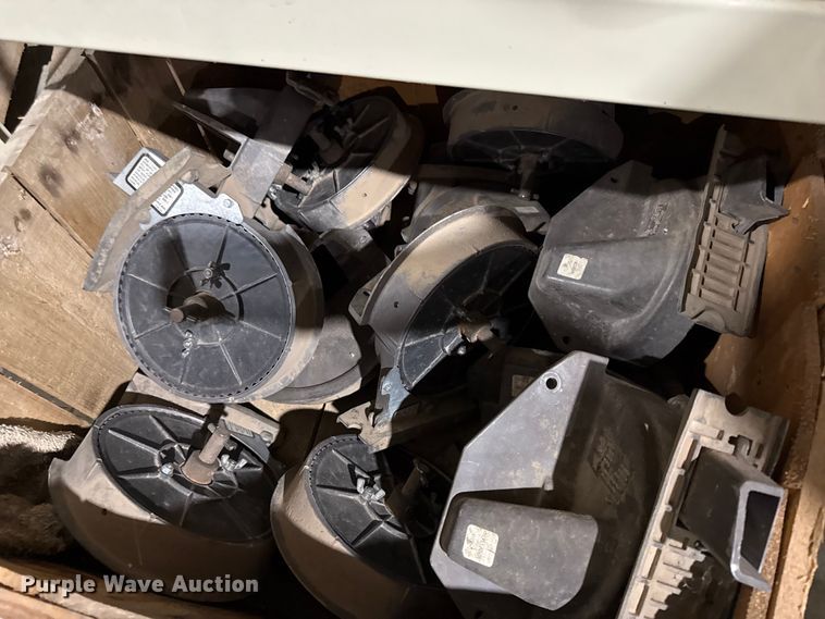 image for item EC4485 Kinze 3600 split row planter